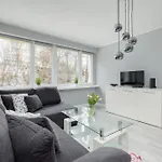 Apartman 9 Maja Bright By Bookinghost