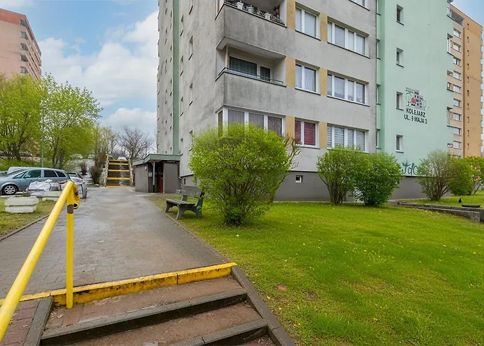 9 Maja Bright By Bookinghost Štetín