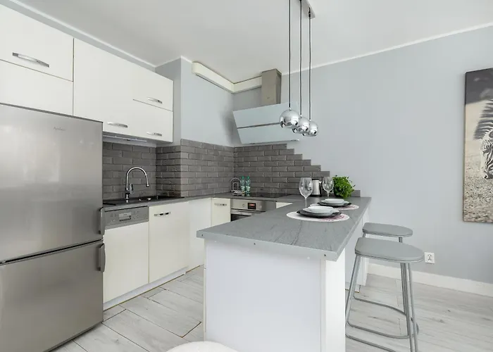 9 Maja Bright By Bookinghost Štetín